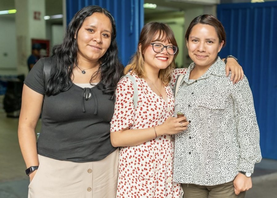 1904B714-C7D5-4193-A24D-0C533A493CA3_1_201_a